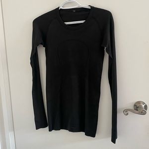 Lululemon swiftly tech long sleeve